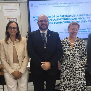 Gestor governamental conclui mestrado internacional e defende TFM em Madrid