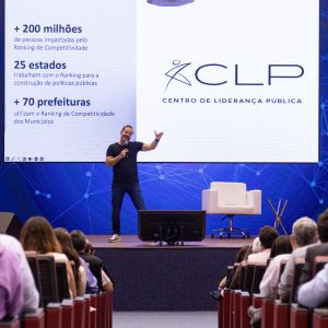 Tadeu Barros destaca importncia da liderana inovadora no primeiro dia do Congresso Brasileiro de Gesto Governamental