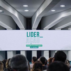 Gestores governamentais so aprovados em seleo de curso de desenvolvimento de lideranas